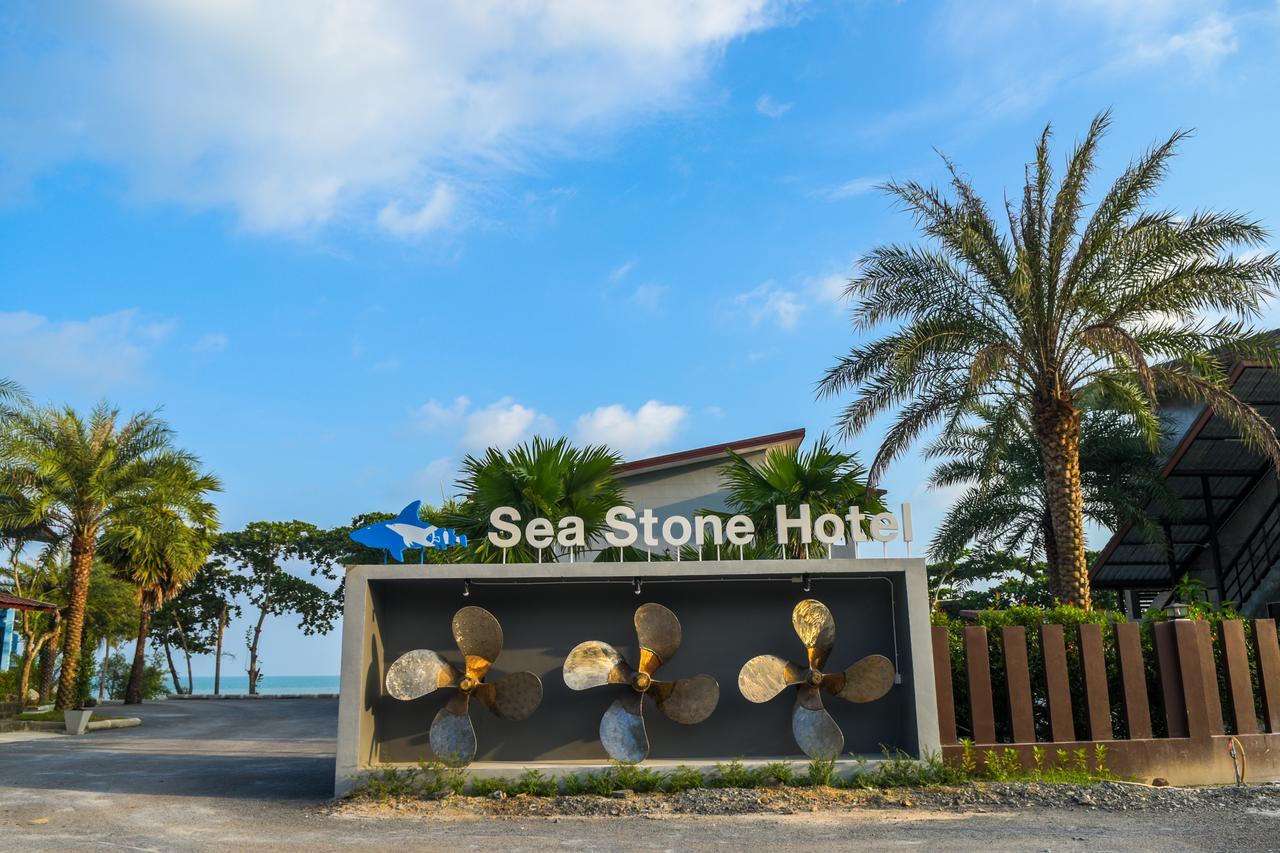 Sea Stone Hotel Nakhon Si Thammarat Bagian luar foto