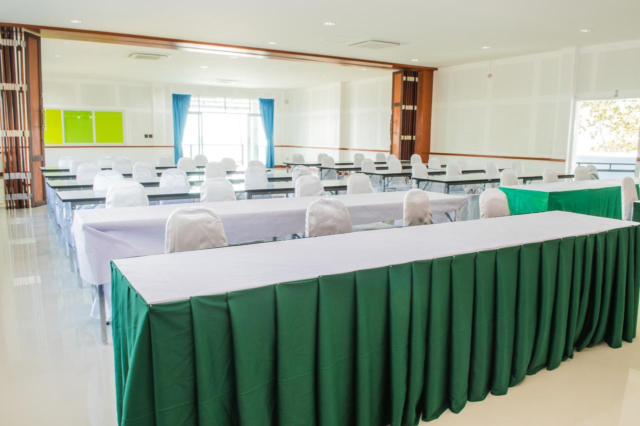 Sea Stone Hotel Nakhon Si Thammarat Bagian luar foto